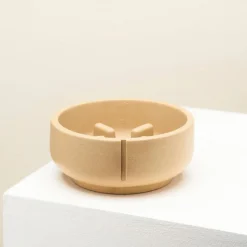 Pino Anti Schrok Bowl - Kattenvoerbak - Ø18x4 cm Beige Geschikt Voor Katten En Kleine Honden Small