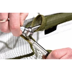 Trakker Eq Carbon Landing Net - Olive - Landingsnet - 106.5x95 cm